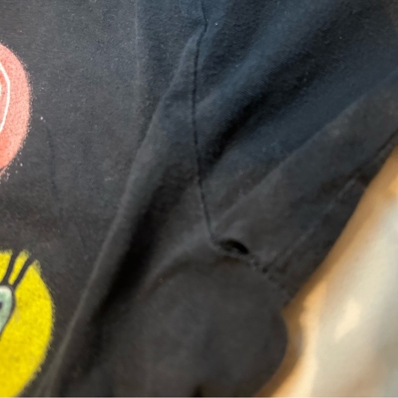 SpongeBob Graphic Tee | Vintage Style Nickelodeon Shirt | Size M - Picture 5 of 6